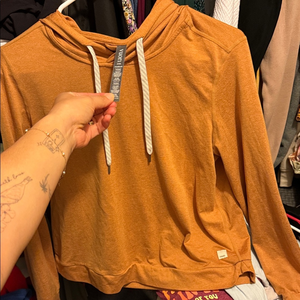 Vuori Women's Tan Hoodie